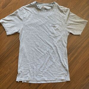 Weatherproof Small grey and white stripe shirt sleeve tee shirt.